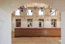 제로웨이스트 다이닝 테이블